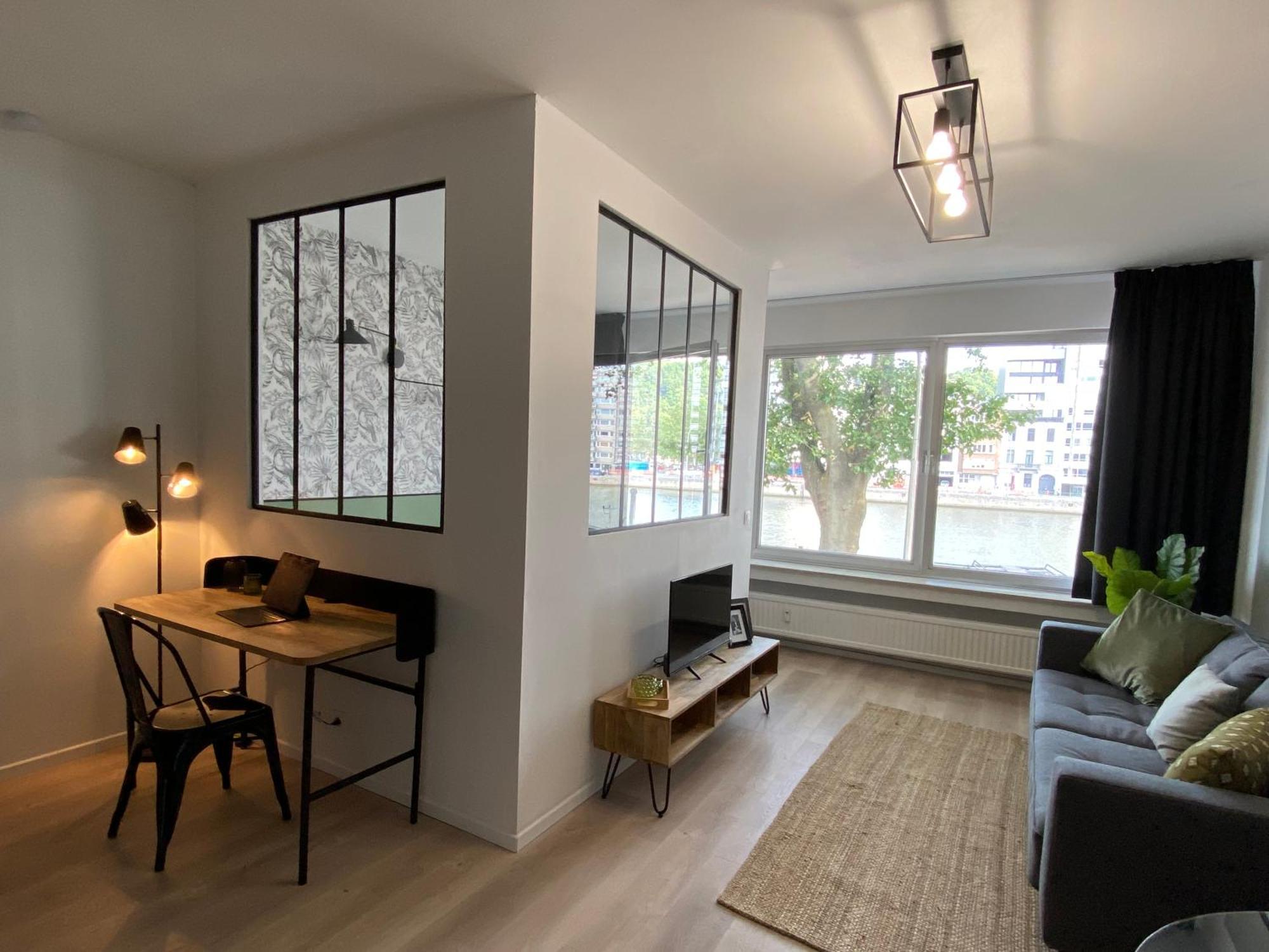 "Coeur De Meuse" - Appartement Tout Confort A Лиеж Екстериор снимка